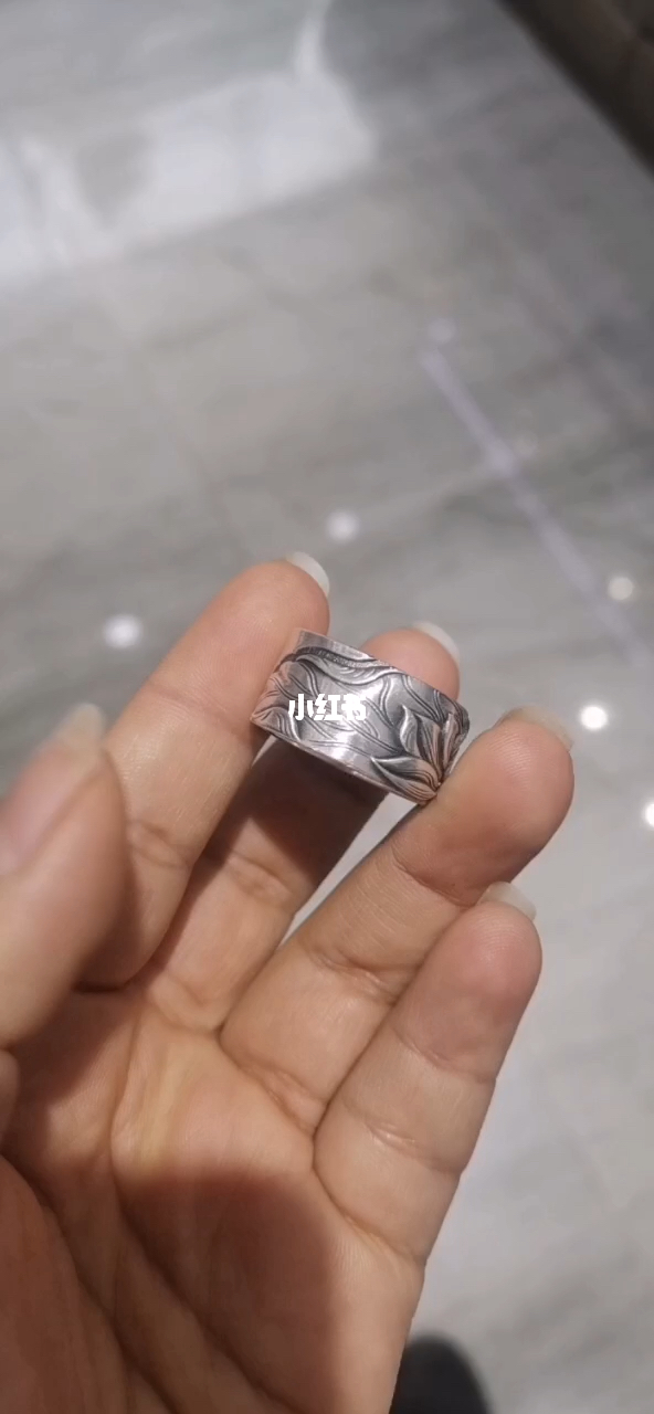 云南雪花银，999纯银的魅力与价格解析