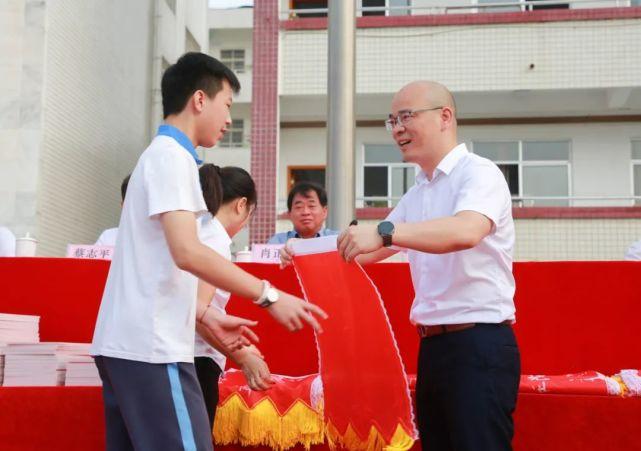2036年，回顾与展望—香港开奖记录的速度革命查询2021年香港最快开奖结果