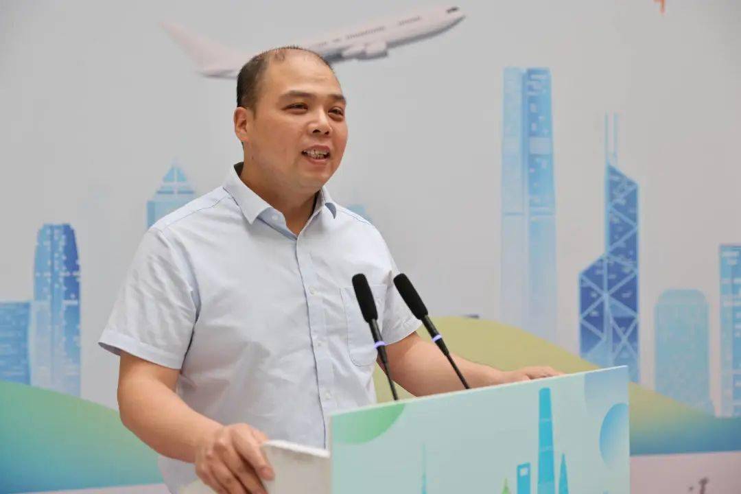 246天天好彩，90后青年李明的理财与梦想之旅