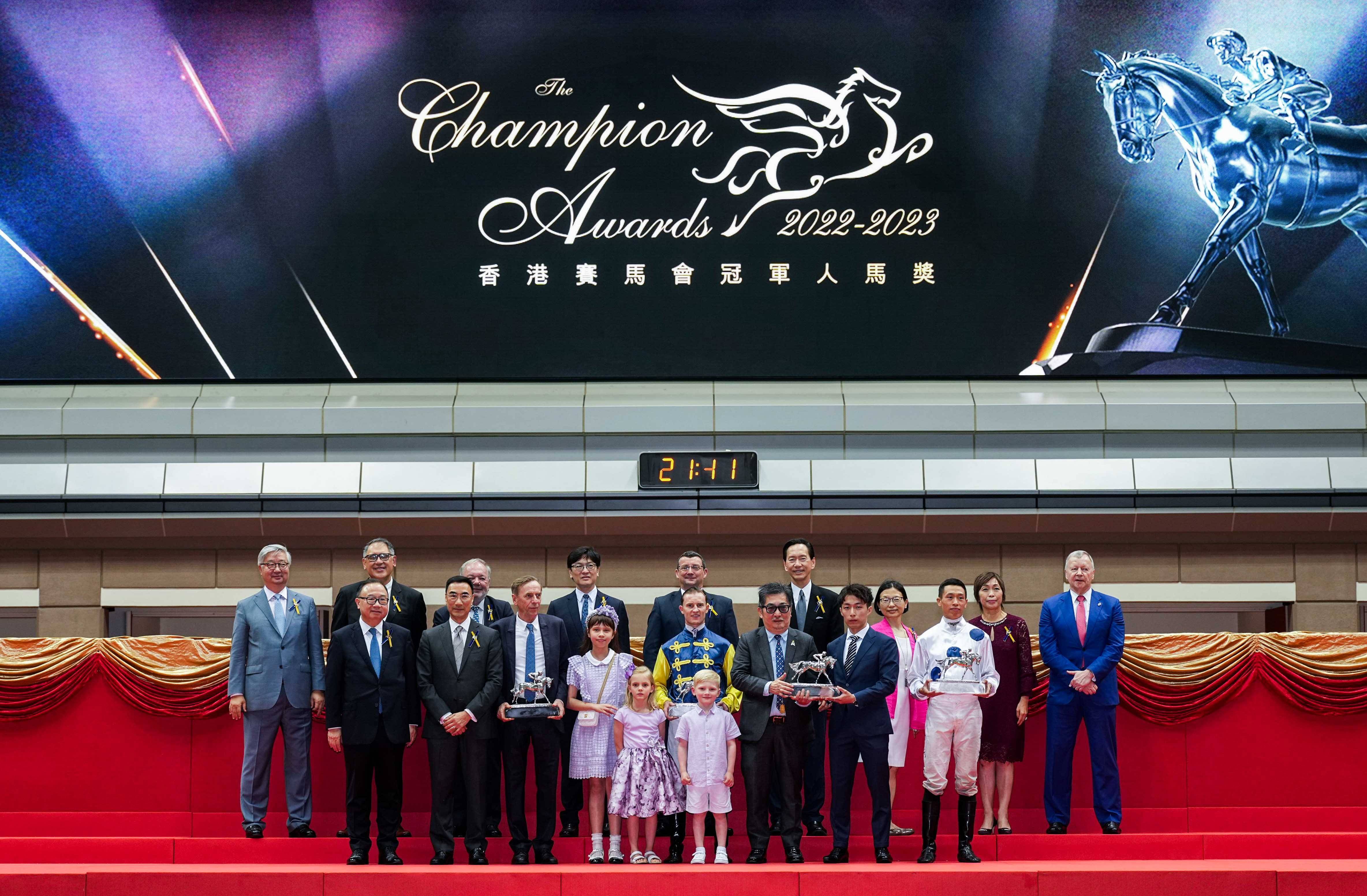 今期马会传真，揭秘香港赛马的魅力与文化今期马会传真更新